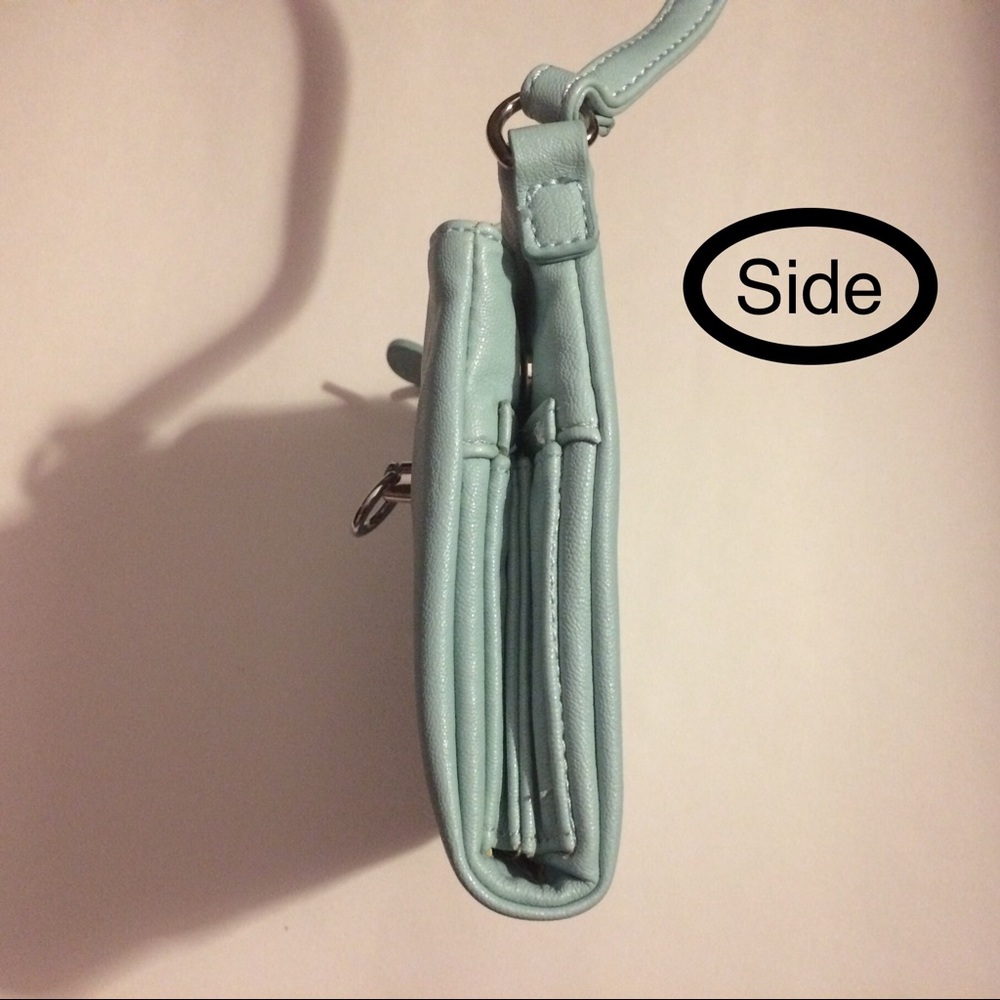 Mint green New York & Company cross-body purse - Picture 3 of 6